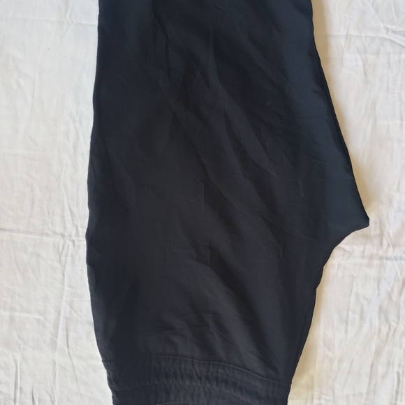 💙Black Nike Shorts - Picture 4 of 5